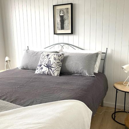 Bridairre Aparthotel Bridport Exterior photo